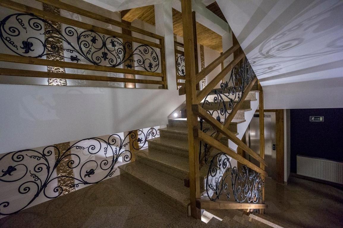 Apartament Tatrzanski Swit Z Tarasem 20M2, Garazem Podziemnym, Grota Solna Закопане Екстериор снимка